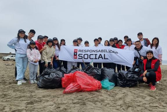 Limpieza de playa Colaboradores Lima