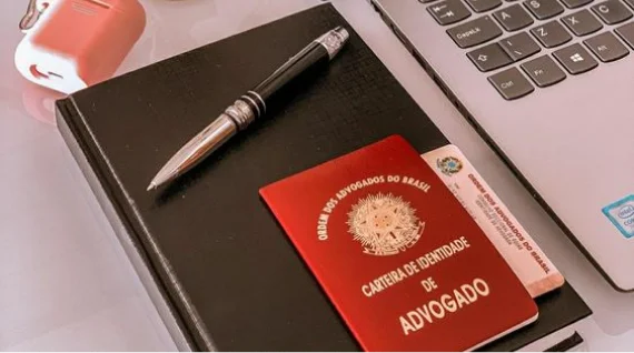 Estudiar Derecho a Distancia Estudiar Derecho a Distancia